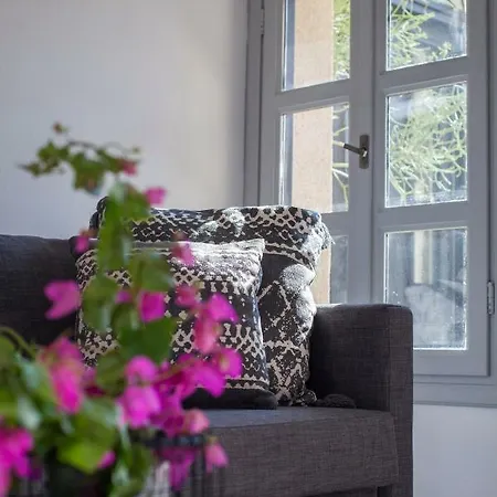 The Old Town House Apartment *