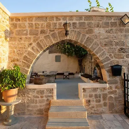 The Old Town House Apartment