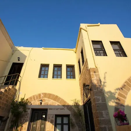 The Old Town House アパート