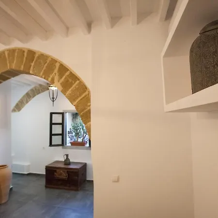 The Old Town House Apartment
