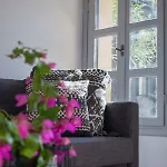 The Old Town House Appartement *