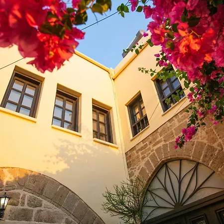 The Old Town House Apartment *