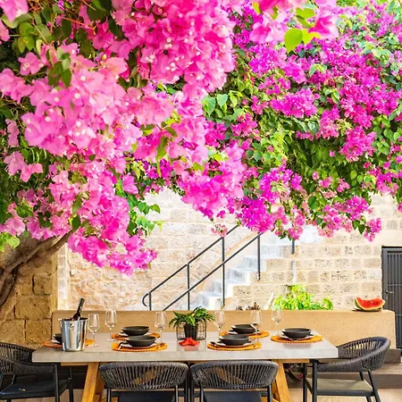 Apartment The Old Town House Rhodes City