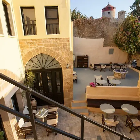 The Old Town House Apartment *